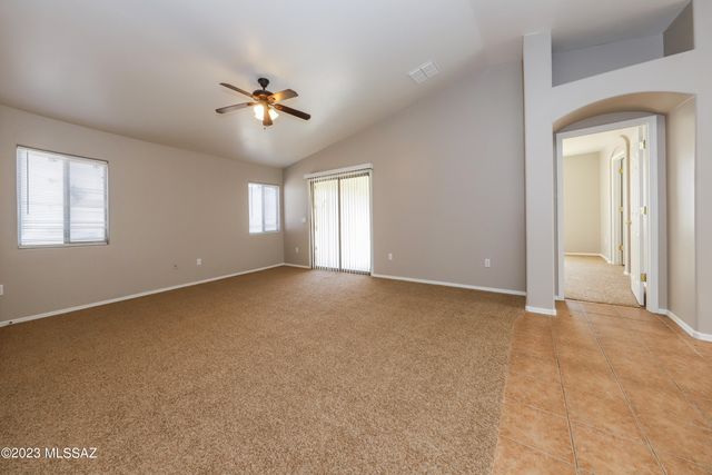 8187 S Camino Serpe, Tucson, AZ 85747