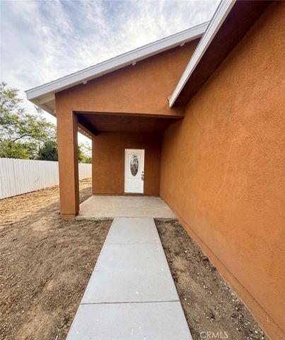 655 N Blanchard, Banning, CA 92220