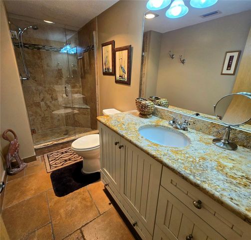 36750 US HIGHWAY 19 N 12-109, Palm Harbor, FL 34683