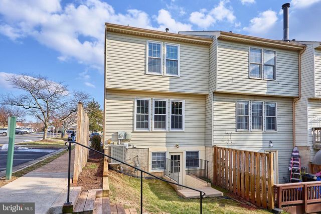 9811 MOCK ORANGE CT, Manassas, VA 20110