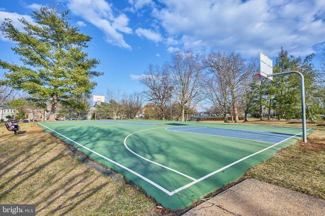 9811 MOCK ORANGE CT, Manassas, VA 20110