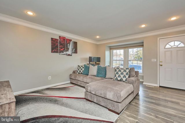 9811 MOCK ORANGE CT, Manassas, VA 20110