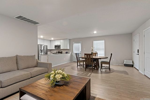 13726 Bucket Way, San Antonio, TX 78252