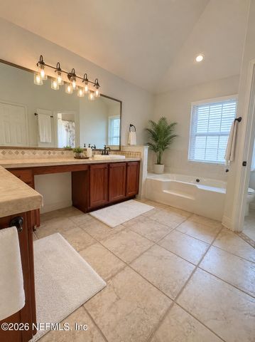 10954 HEATHFIELD Road, Jacksonville, FL 32225