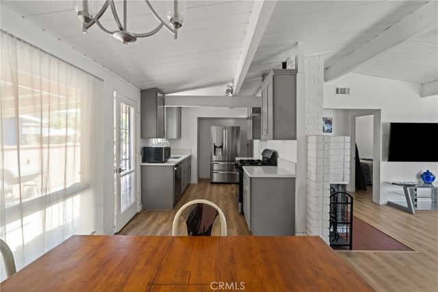 15420 Bonsallo Avenue, Gardena, CA 90247