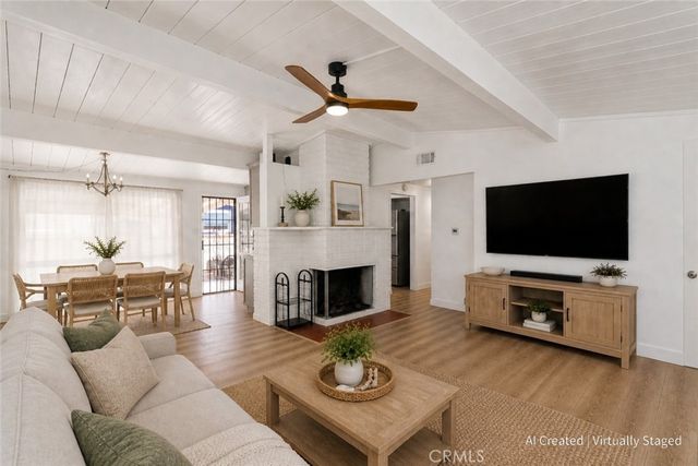 15420 Bonsallo Avenue, Gardena, CA 90247