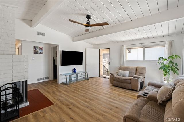 15420 Bonsallo Avenue, Gardena, CA 90247