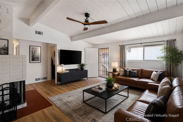15420 Bonsallo Avenue, Gardena, CA 90247