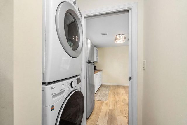 353 E Lakewood Road, West Palm Beach, FL 33405