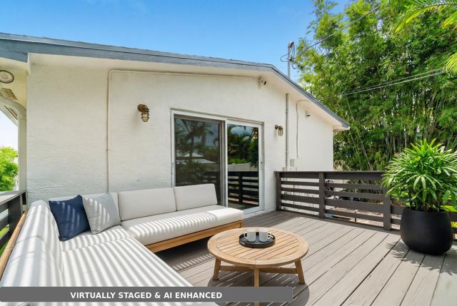 353 E Lakewood Road, West Palm Beach, FL 33405