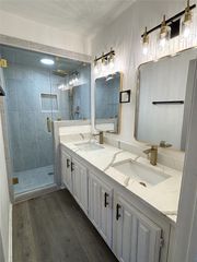 222 Shady Lane Drive, Fort Worth, TX 76112