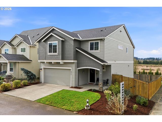 9025 N DOGWOOD St, Camas, WA 98607