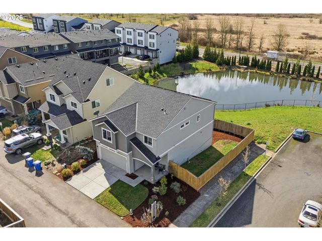 9025 N DOGWOOD St, Camas, WA 98607