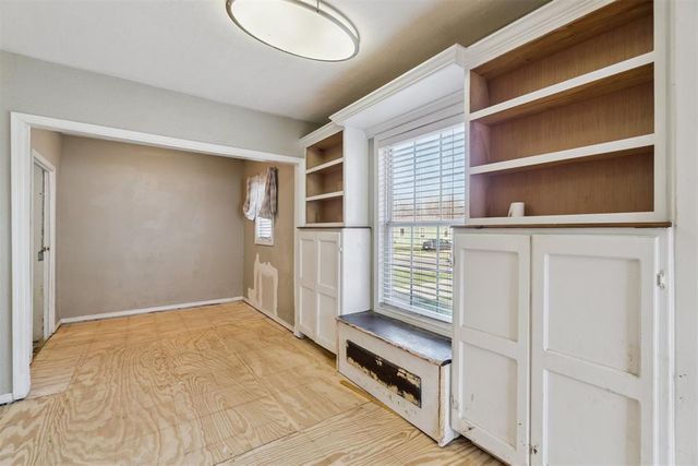 320 E Grumman Drive, Oklahoma City, OK 73110