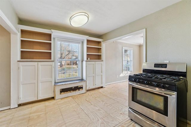 320 E Grumman Drive, Oklahoma City, OK 73110