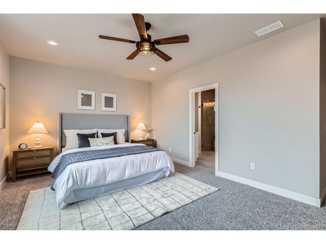 21 S Gray St, Lakewood, CO 80226