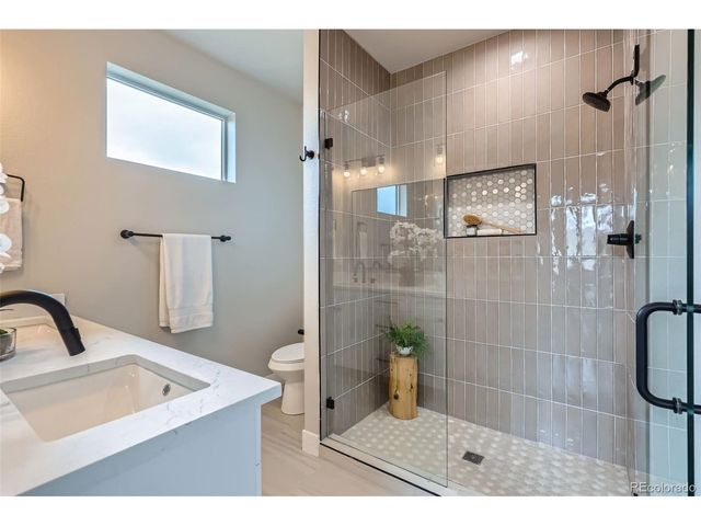 21 S Gray St, Lakewood, CO 80226