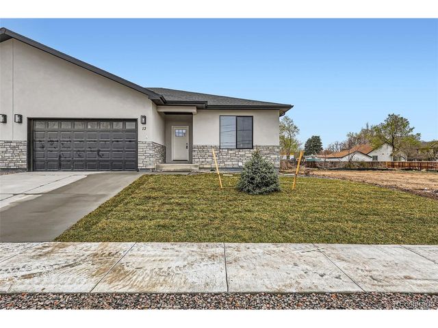 21 S Gray St, Lakewood, CO 80226