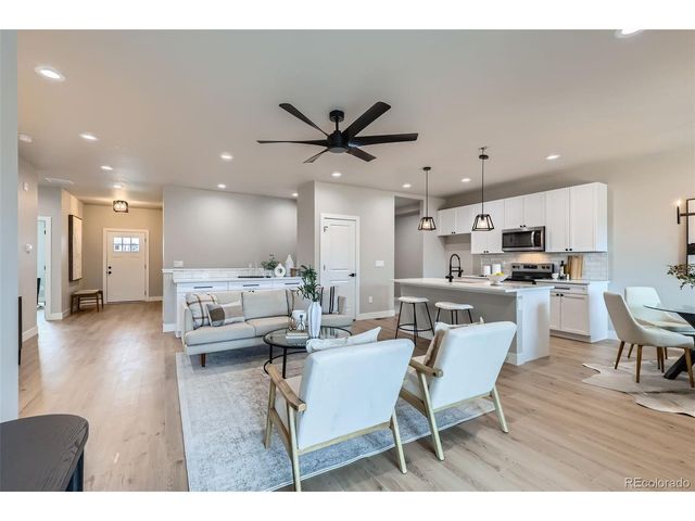 21 S Gray St, Lakewood, CO 80226