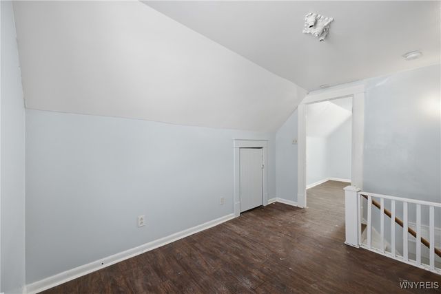 2247 Independence Avenue, Niagara Falls, NY 14301