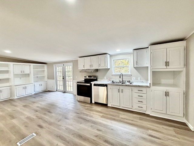 409 Cross Creek Road, Longview, TX 75602