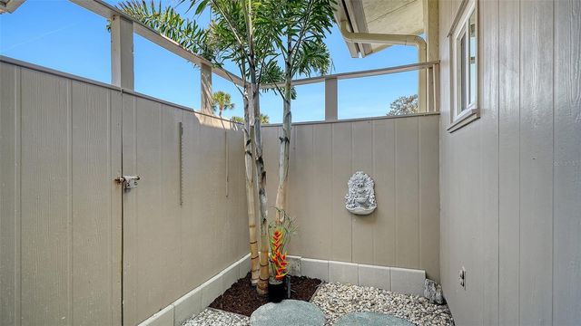 113 WHISPERING SANDS DRIVE V47, Sarasota, FL 34242