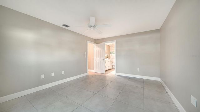 113 WHISPERING SANDS DRIVE V47, Sarasota, FL 34242