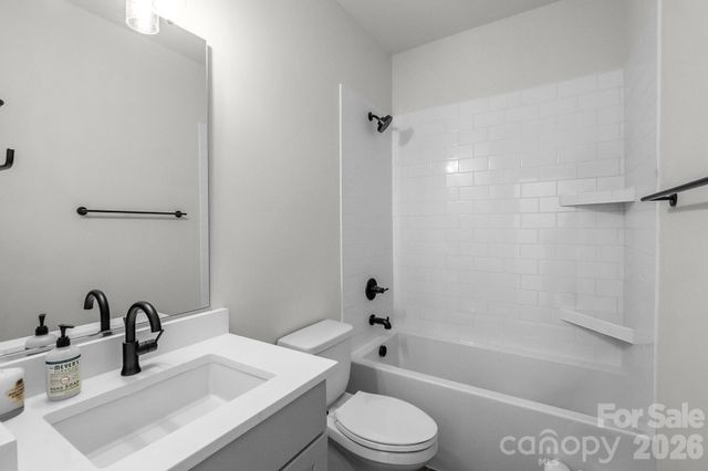 1451 Haywood Court A, Charlotte, NC 28205
