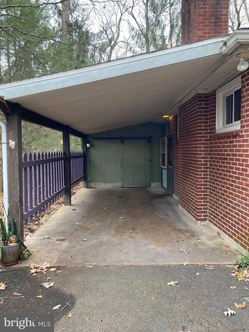 130 W WHITEHALL RD, State College, PA 16801