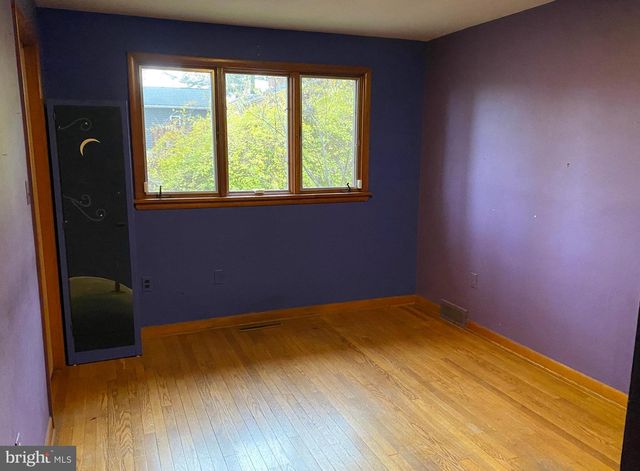 130 W WHITEHALL RD, State College, PA 16801