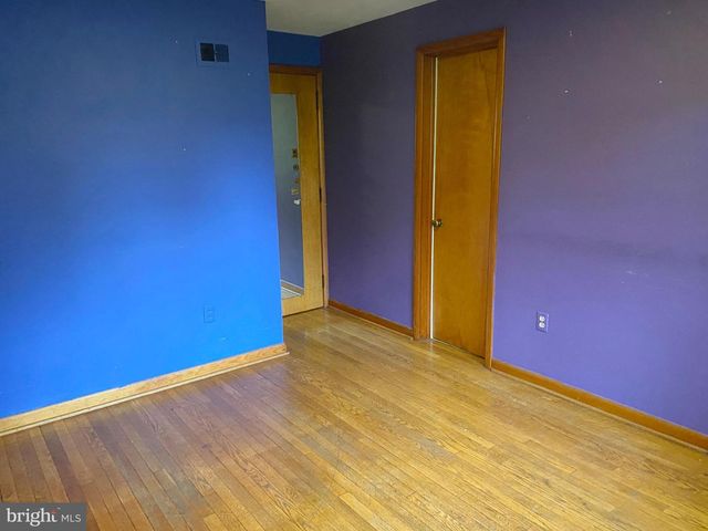 130 W WHITEHALL RD, State College, PA 16801