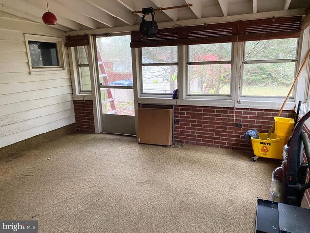 130 W WHITEHALL RD, State College, PA 16801