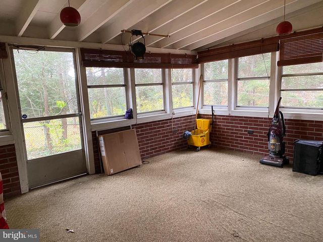 130 W WHITEHALL RD, State College, PA 16801