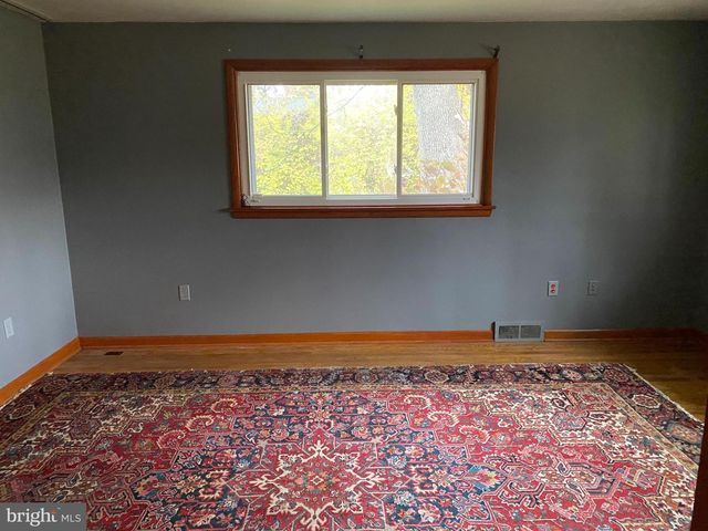 130 W WHITEHALL RD, State College, PA 16801