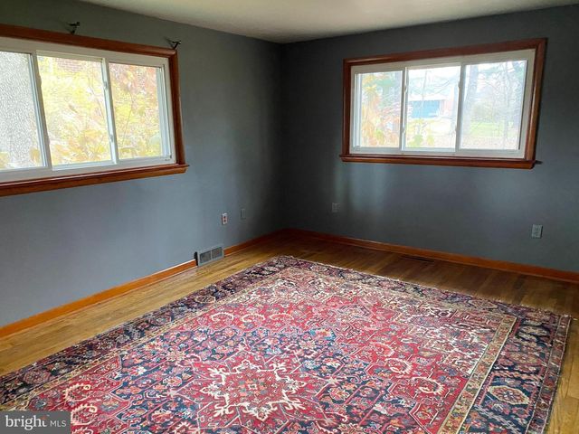 130 W WHITEHALL RD, State College, PA 16801