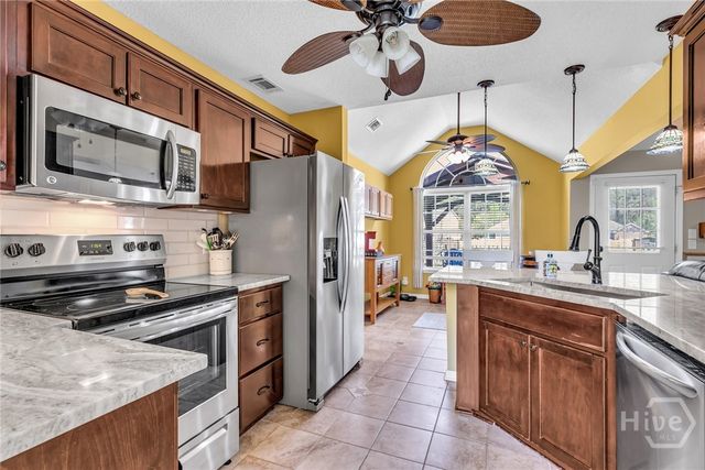 228 Pampas Drive, Pooler, GA 31322