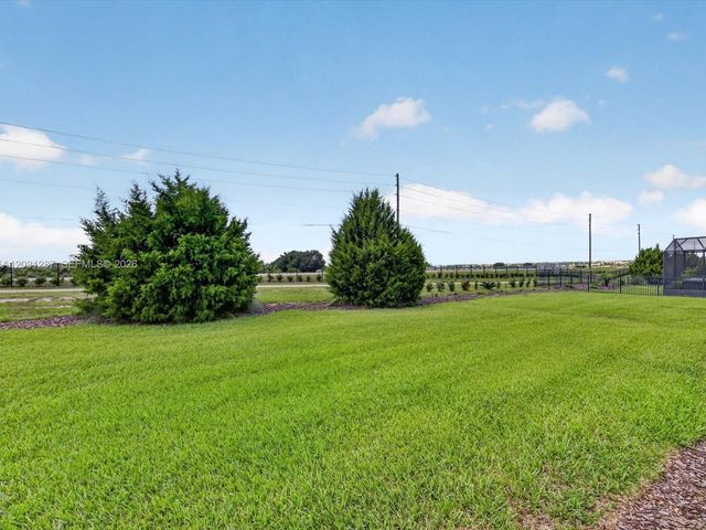 1152 Trappers Trail Loop, Davenport, FL 33896