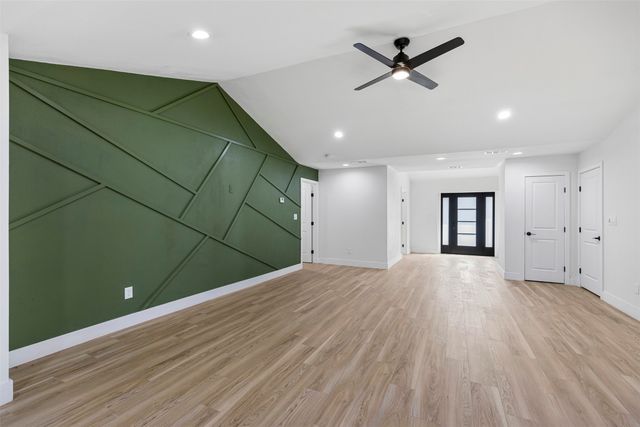 1907 Sunridge Road, Carrollton, TX 75006