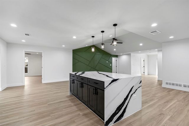 1907 Sunridge Road, Carrollton, TX 75006