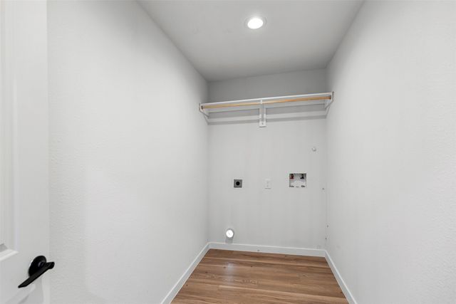 1907 Sunridge Road, Carrollton, TX 75006