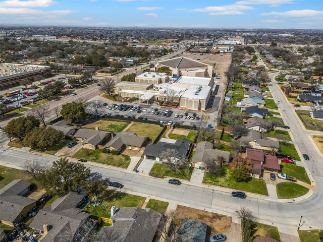 1907 Sunridge Road, Carrollton, TX 75006