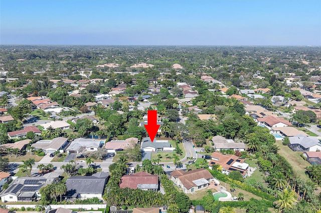 7501 NW 42nd St, Coral Springs, FL 33065