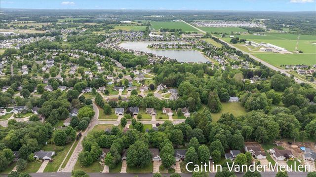 11035 Timberline Drive, Allendale, MI 49401