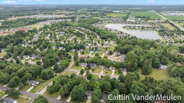 11035 Timberline Drive, Allendale, MI 49401