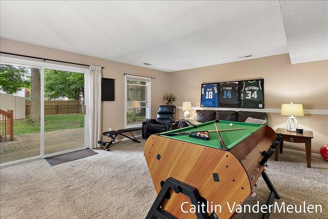 11035 Timberline Drive, Allendale, MI 49401