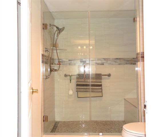 14655 Champion Forest Drive 805, Houston, TX 77069