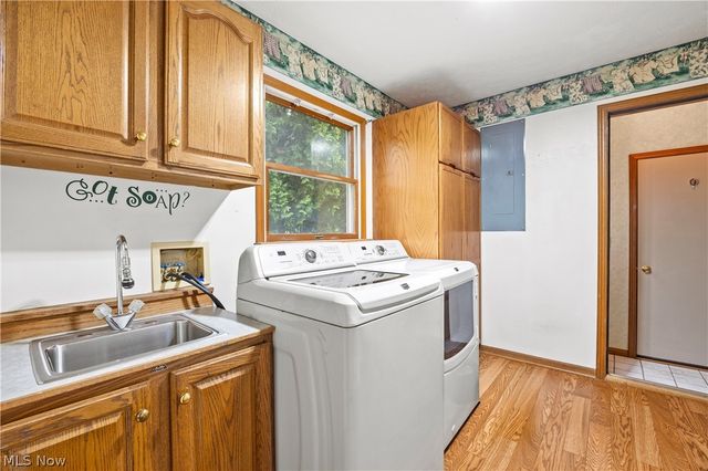 1035 W Liberty Street, Medina, OH 44256