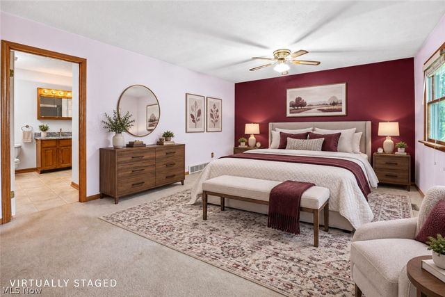 1035 W Liberty Street, Medina, OH 44256