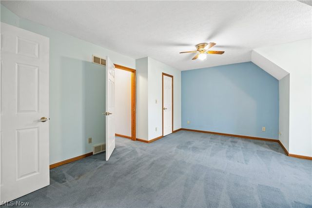 1035 W Liberty Street, Medina, OH 44256