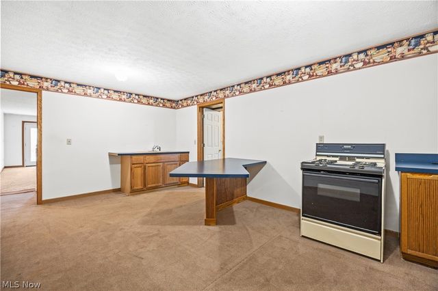 1035 W Liberty Street, Medina, OH 44256